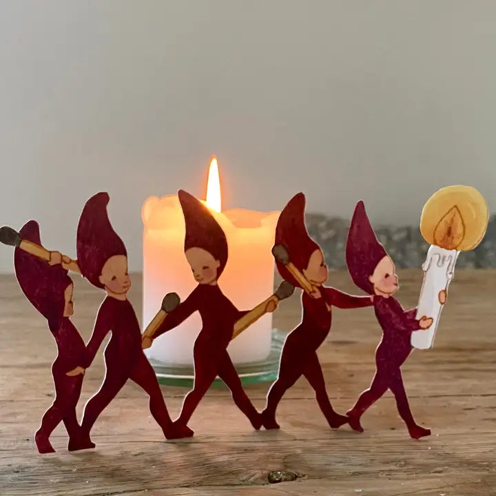 Tall Hat Tales: Danish Hygge Paper Crafts