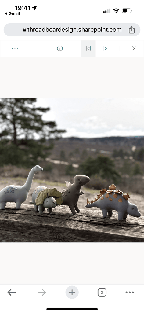 Dinosaurs - Ruby & Grace 