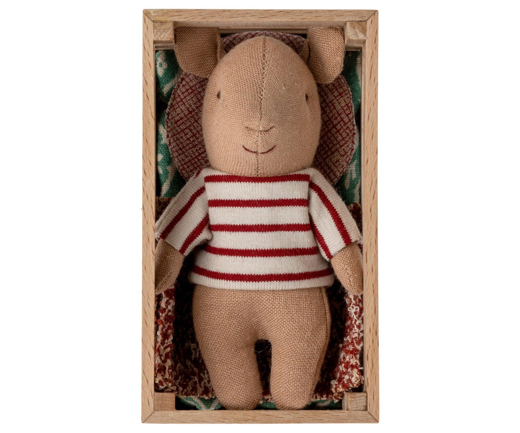 Maileg Baby Pig in Box Girl Pig Family : Autumn Winter 23 PREORDER - Ruby & Grace 