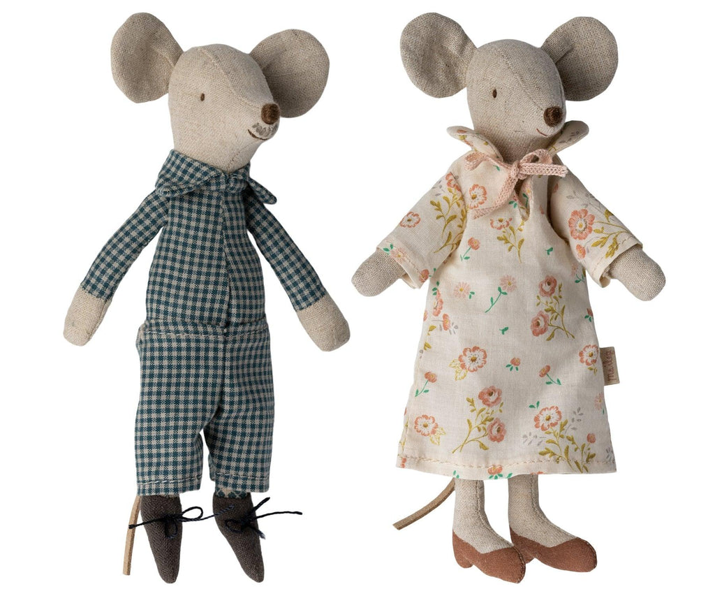Maileg Grandparent Mice in Cigar box Mouse AW2023 PREORDER - Ruby & Grace 