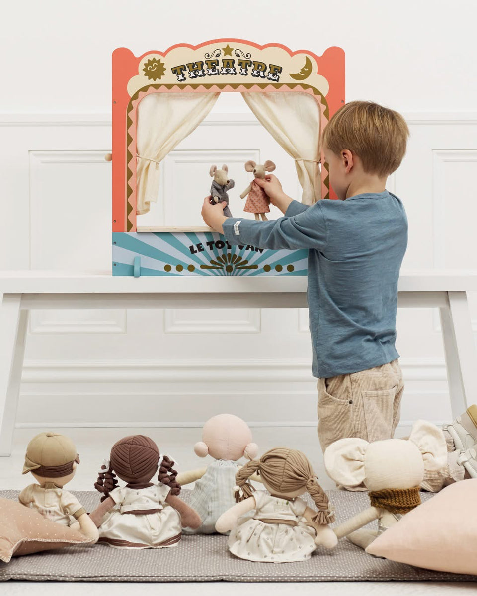 Le Toy Van Tabletop Puppet Wooden Theatre – FSC® Wood: BACK IN STOCK ...