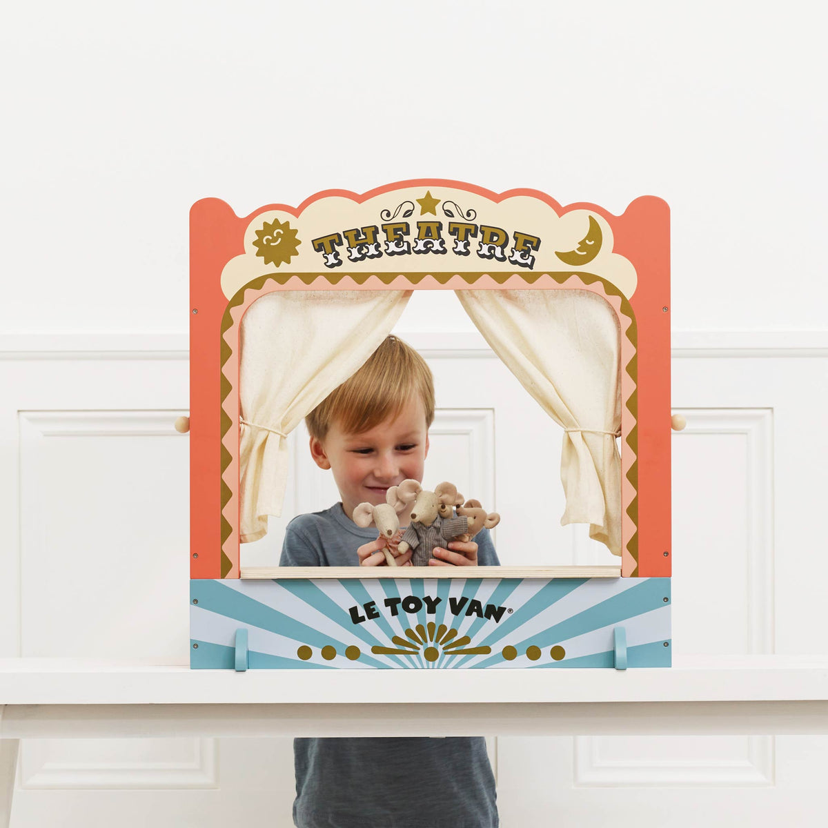 Le Toy Van Tabletop Puppet Wooden Theatre – FSC® Wood: BACK IN STOCK ...
