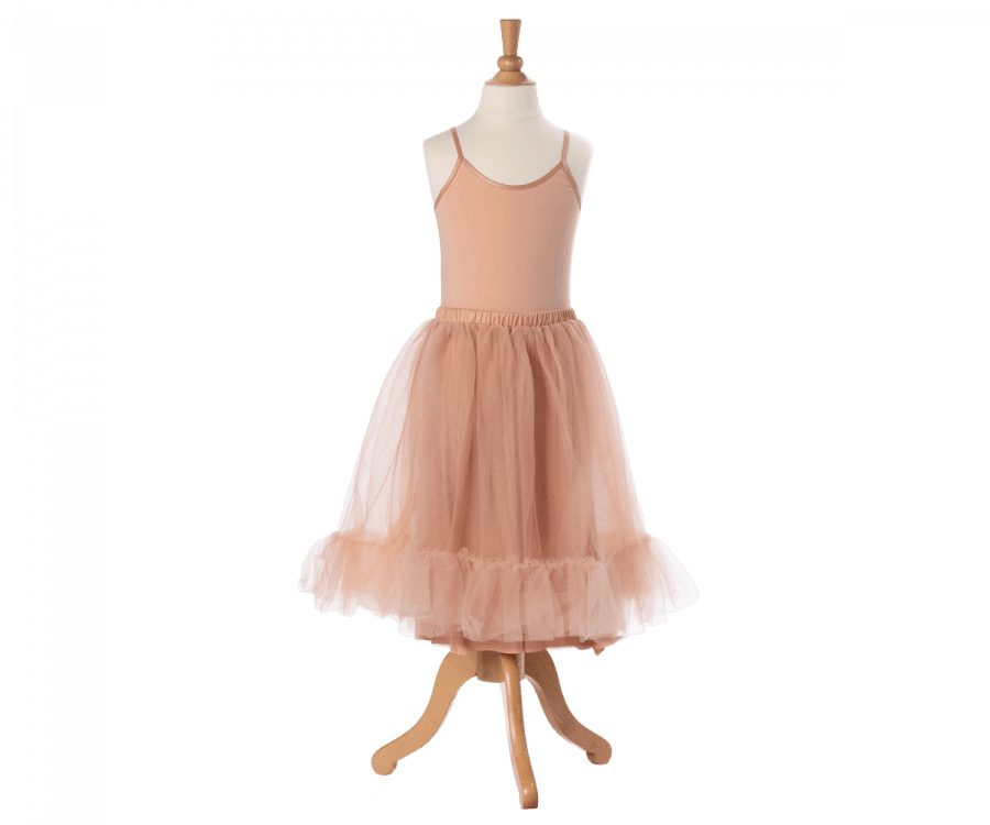 Pink tulle skirt 6t hotsell