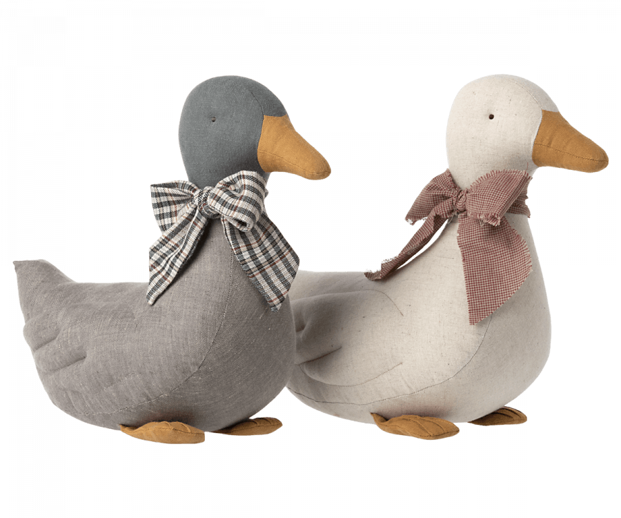 Maileg Duck Grey Christmas 2022 SOLD OUT - Ruby & Grace 