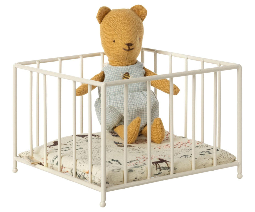 Maileg Playpen Micro: Spring Summer 2023 NEW ARRIVAL - Ruby & Grace 