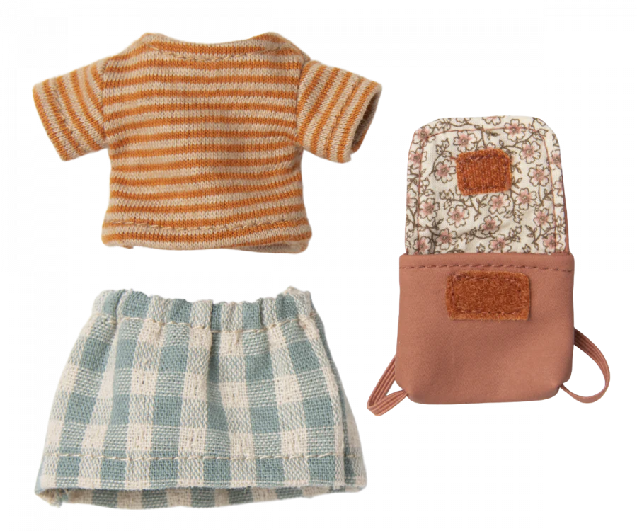 Maileg Mouse Clothes inc Rose Bag : Spring Summer 2023 NEW ARRIVAL - Ruby & Grace 