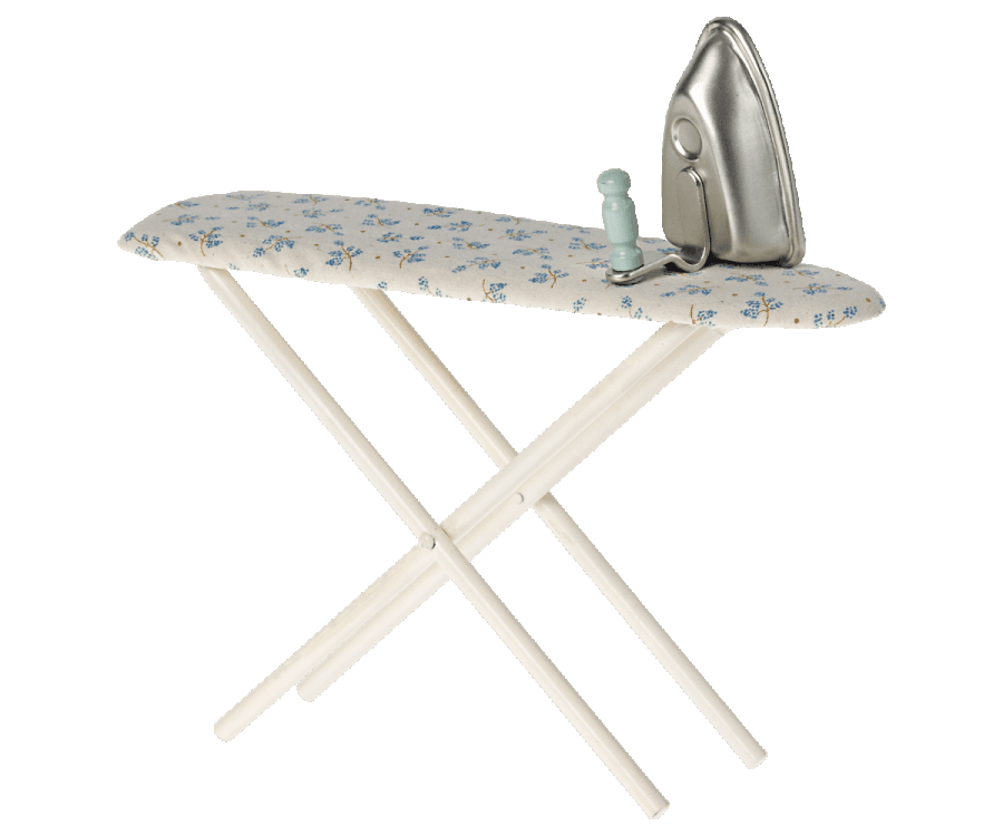 Maileg Ironing Board Spring Summer 2022 Expected April PREORDER NOW.