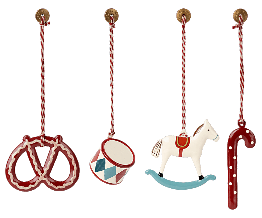Maileg New Metal ornament set in Matchbox - Peter`s Christmas Ornaments : Fall Winter 2022 - Ruby & Grace 